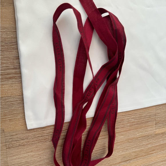 Gucci Bag & Ribbon - Picture 5 of 8